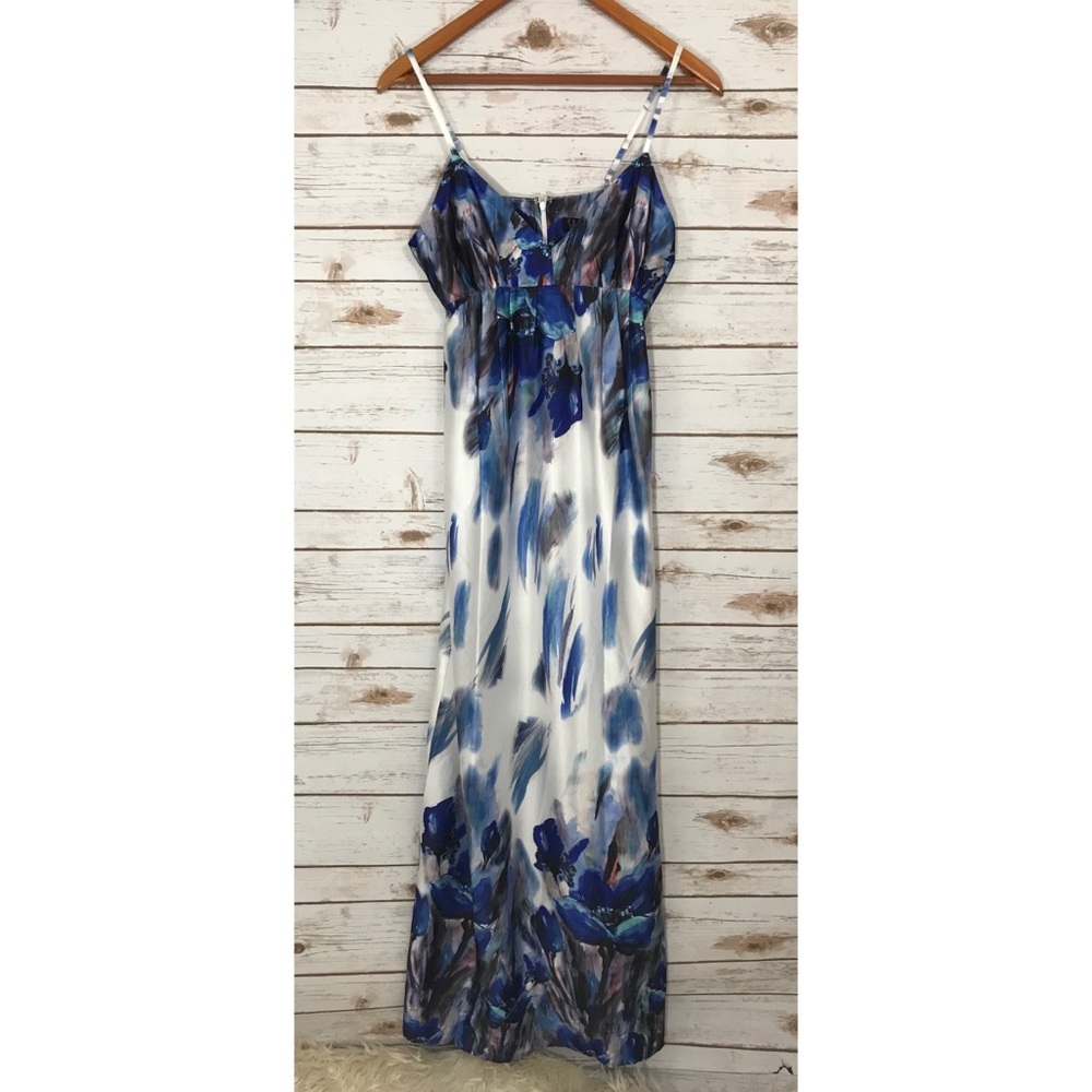 NWT SAMI + DANI SILKY BLUE LONG GOWN SIZE 4